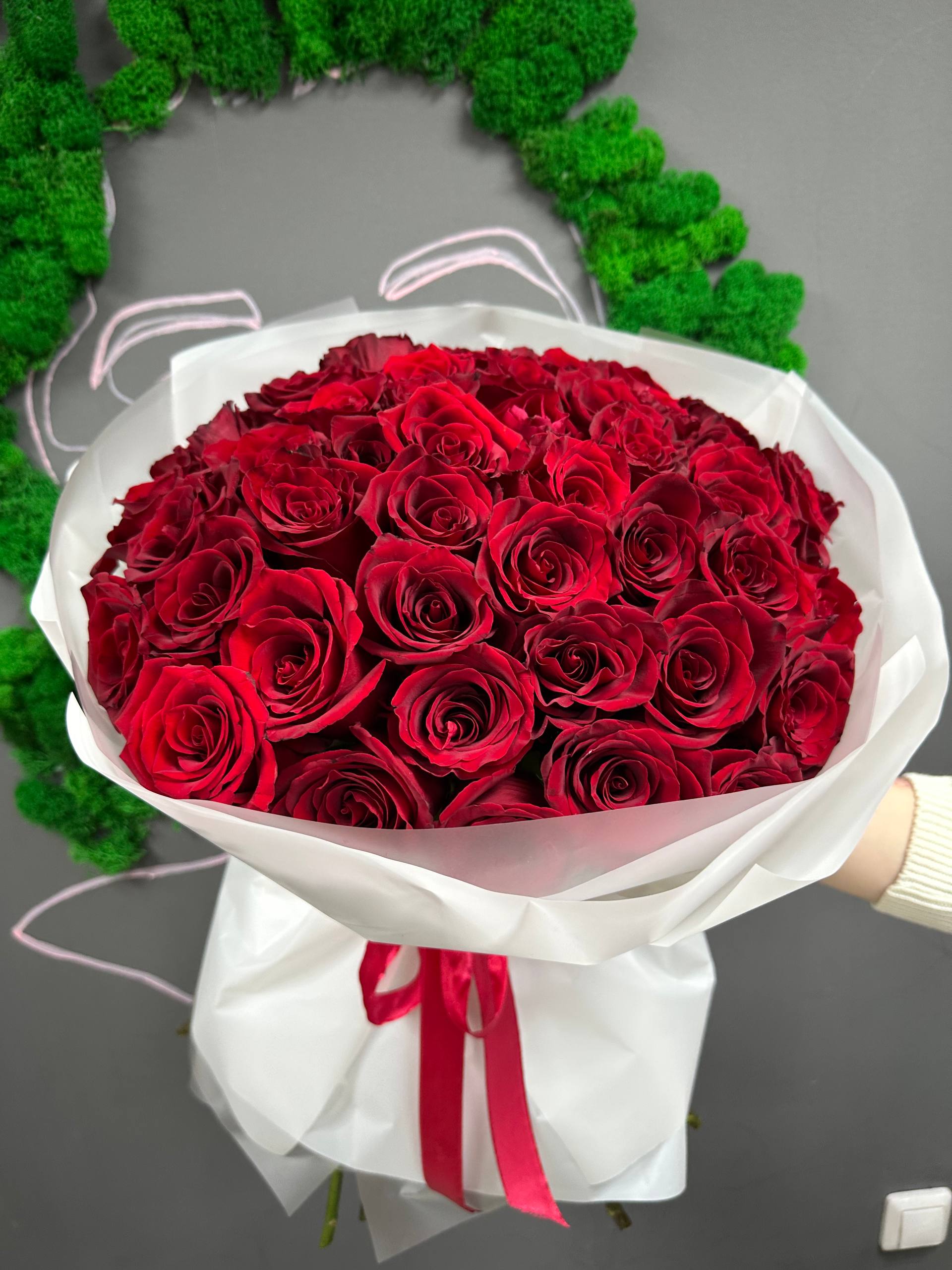 51 красная роза